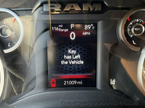 Used 2025 RAM 1500 Big Horn AWD/4WD image 18