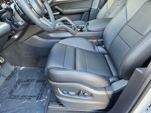 New 2026 Porsche Cayenne S AWD/4WD image 25
