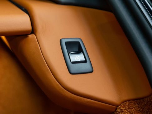New 2026 Rolls-Royce Cullinan AWD/4WD image 35