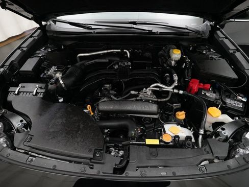 Certified 2025 Subaru Outback Premium w/ Popular Package #1A image 3