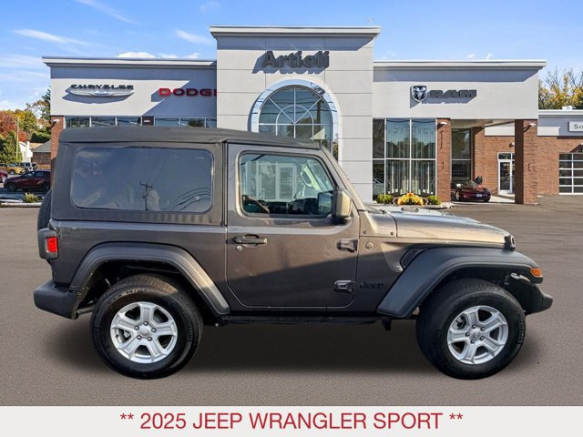 Certified 2025 Jeep Wrangler Sport AWD/4WD image 7