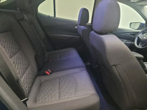 Used 2020 Chevrolet Equinox LT w/ LPO, Floor Liner Package FWD image 19