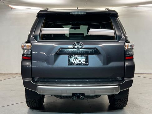 Used 2023 Toyota 4Runner TRD Off-Road Premium w/ Off Road Premium Plus Package AWD/4WD image 4