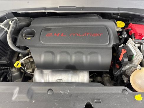 Used 2019 Jeep Compass Trailhawk AWD/4WD image 19