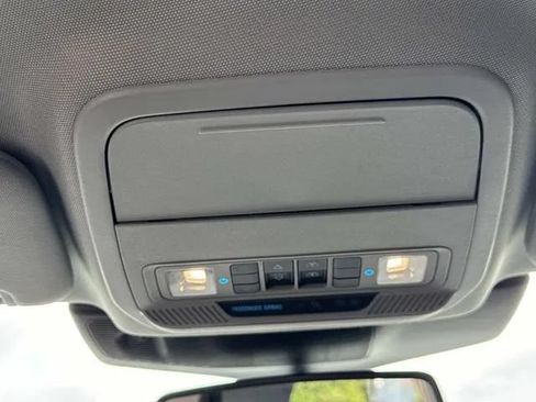 Used 2023 Ford Explorer Limited w/ Limited Technology Package AWD/4WD image 22