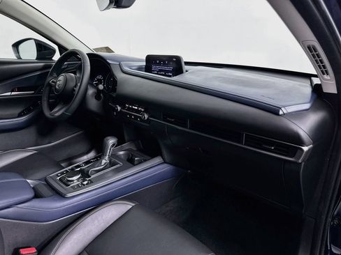 Used 2020 MAZDA CX-30 FWD w/ Select Package image 28