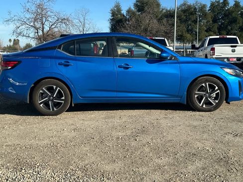 Used 2024 Nissan Sentra SV w/ All-Weather Package image 9