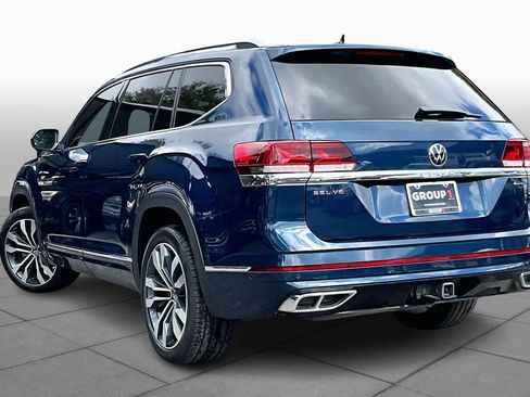 Used 2023 Volkswagen Atlas SEL Premium image 12