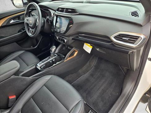 Certified 2023 Chevrolet TrailBlazer ACTIV w/ Convenience Package image 21