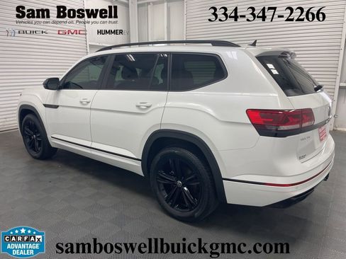 Used 2023 Volkswagen Atlas SEL R-Line AWD/4WD image 5