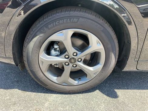 New 2024 Ford Escape ST-Line w/ Equipment Group 301A image 29