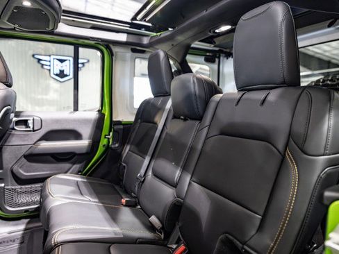 Used 2025 Jeep Wrangler Unlimited Rubicon 392 image 24