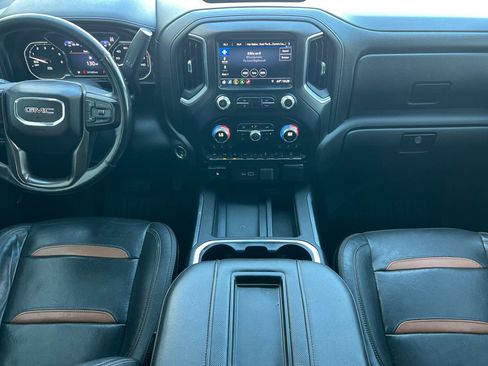 Used 2019 GMC Sierra 1500 AT4 w/ AT4 Premium Package AWD/4WD image 10