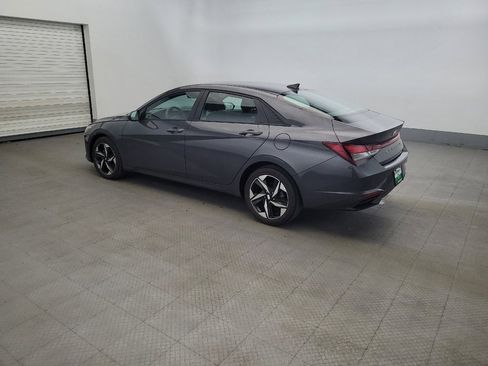 Used 2023 Hyundai Elantra SEL w/ Convenience Package FWD image 3