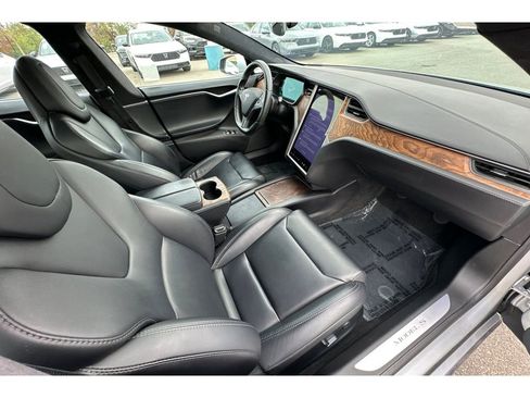 Used 2018 Tesla Model S 75D image 18