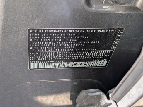 Used 2022 Volkswagen Taos SE FWD image 36