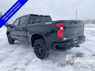 New 2026 Chevrolet Silverado 1500 Custom Trail Boss w/ LPO, Dark Essentials Package video 3