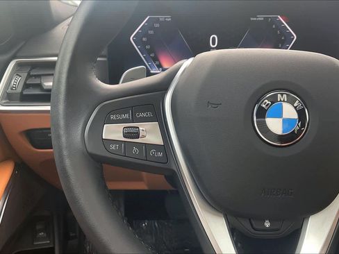 Used 2024 BMW 330i xDrive Sedan w/ Premium Package image 23