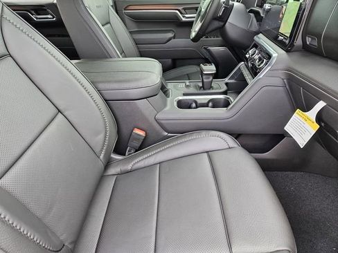 New 2026 GMC Sierra 1500 Denali w/ Technology Package image 11