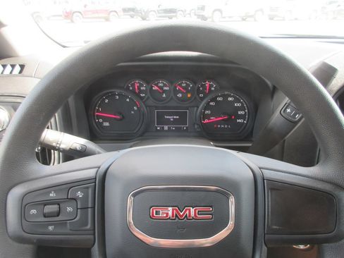 New 2026 GMC Sierra 3500 Pro AWD/4WD image 16