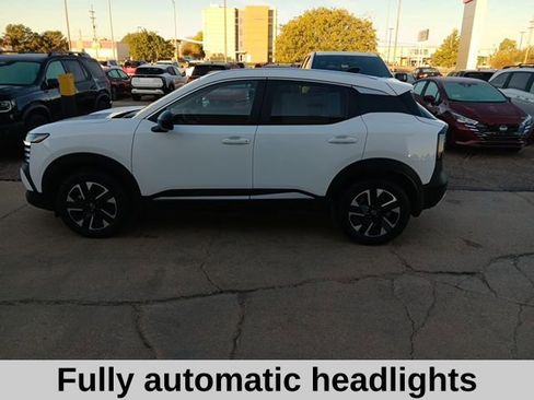 New 2026 Nissan Kicks SV w/ SV Premium Package image 8