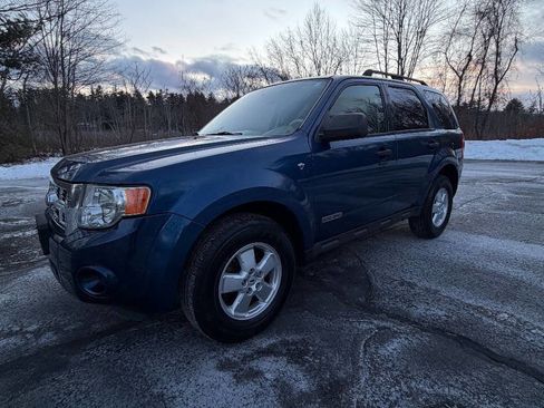 Used 2008 Ford Escape XLT image 1