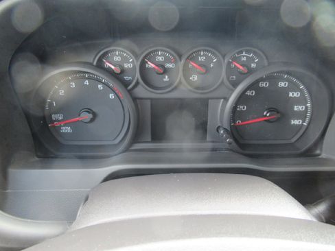 Certified 2025 Chevrolet Silverado 1500 W/T w/ WT Value Package AWD/4WD image 12