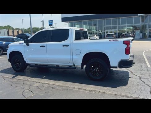 Certified 2024 Chevrolet Silverado 1500 LT Trail Boss w/ Convenience Package II AWD/4WD image 6