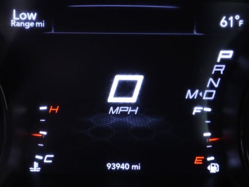 Used 2017 Dodge Charger SE w/ Blacktop Package RWD image 14