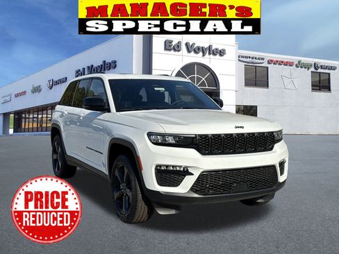 New 2025 Jeep Grand Cherokee Limited w/ Black Appearance Package image 1