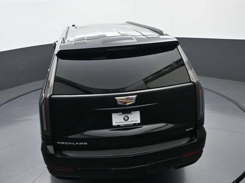 Used 2025 Cadillac Escalade ESV Sport w/ Touring Package AWD/4WD image 35