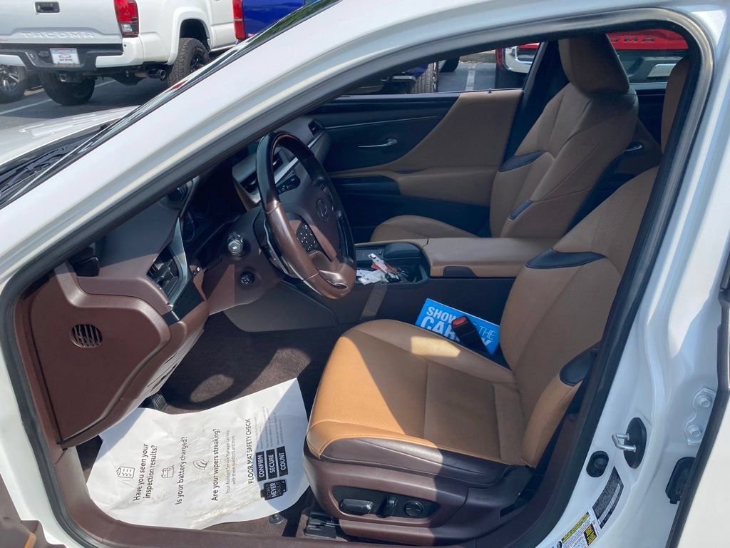 Used 2021 Lexus ES 250 w/ Premium Package AWD/4WD image 6