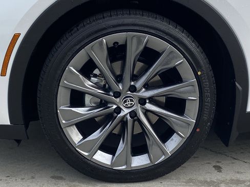 New 2026 Toyota Crown Limited image 8