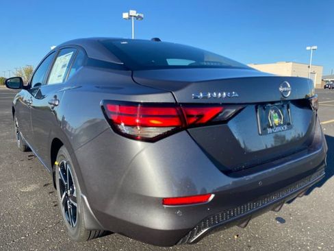 New 2025 Nissan Sentra SV w/ All-Weather Package image 4