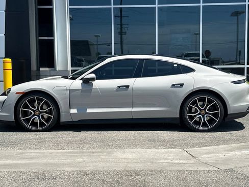 Used 2023 Porsche Taycan RWD image 7