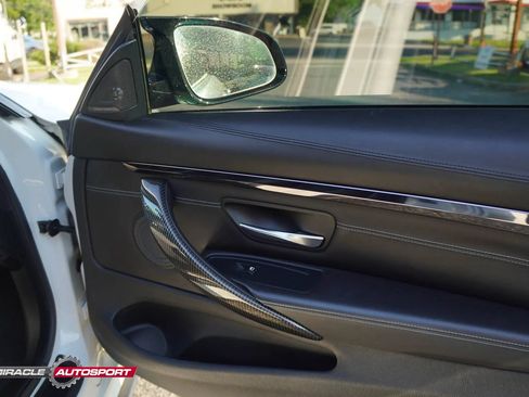Used 2016 BMW M4 Coupe RWD image 23