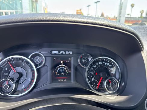 Used 2022 RAM 2500 Big Horn AWD/4WD image 27