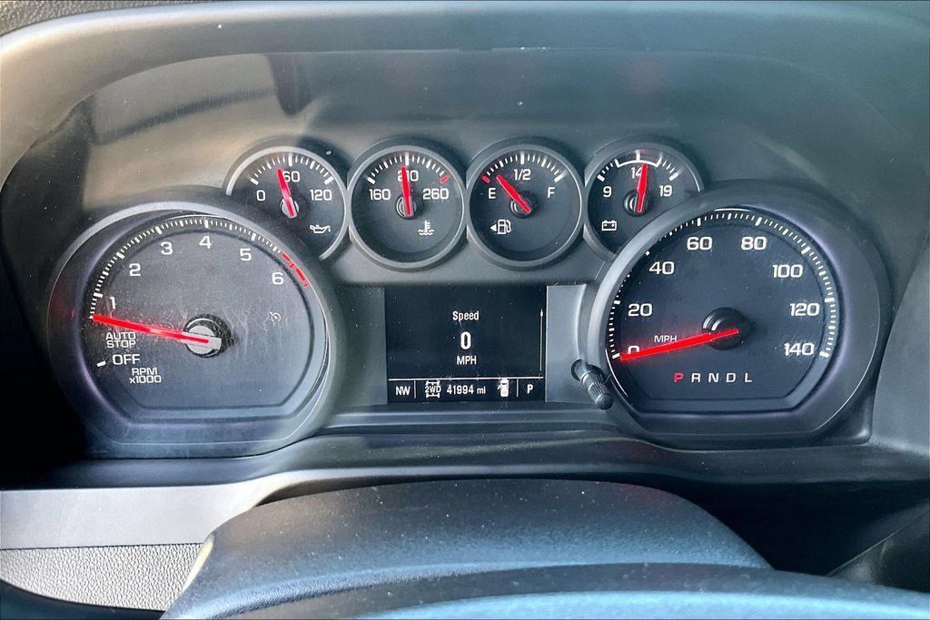 Used 2023 Chevrolet Silverado 1500 Custom Trail Boss w/ LPO, Dark Essentials Package AWD/4WD image 14