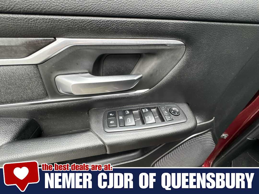 Used 2019 RAM 1500 Big Horn AWD/4WD image 13