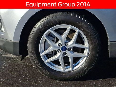 Used 2022 Ford Edge SEL w/ Convenience Package image 8