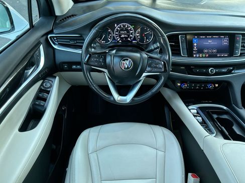 Used 2022 Buick Enclave Premium w/ Experience Buick Package image 17
