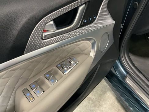 Used 2023 Genesis G70 3.3T w/ Sport Prestige Package AWD/4WD image 17
