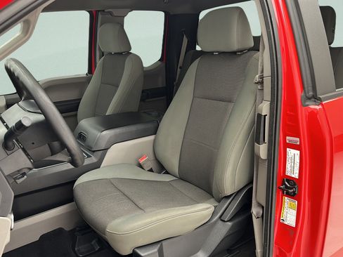 Used 2019 Ford F150 XL w/ Equipment Group 101A Mid AWD/4WD image 14