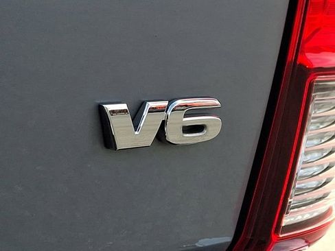 Used 2018 Toyota Tacoma TRD Off-Road image 29