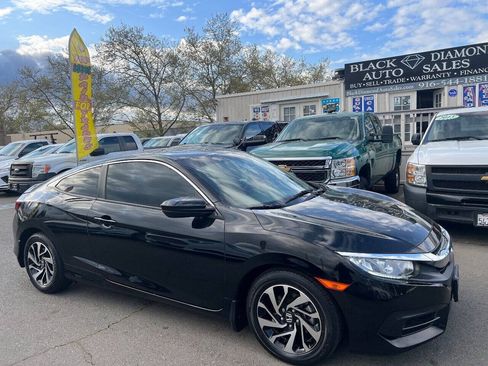 Used 2018 Honda Civic LX-P image 10