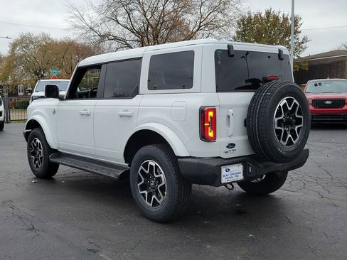 New 2025 Ford Bronco Outer Banks image 6