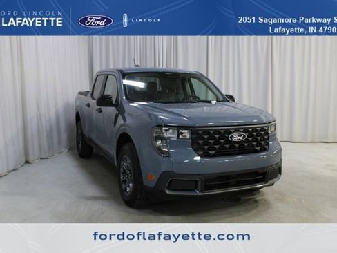 New 2026 Ford Maverick XLT w/ XLT Luxury Package AWD/4WD image 1