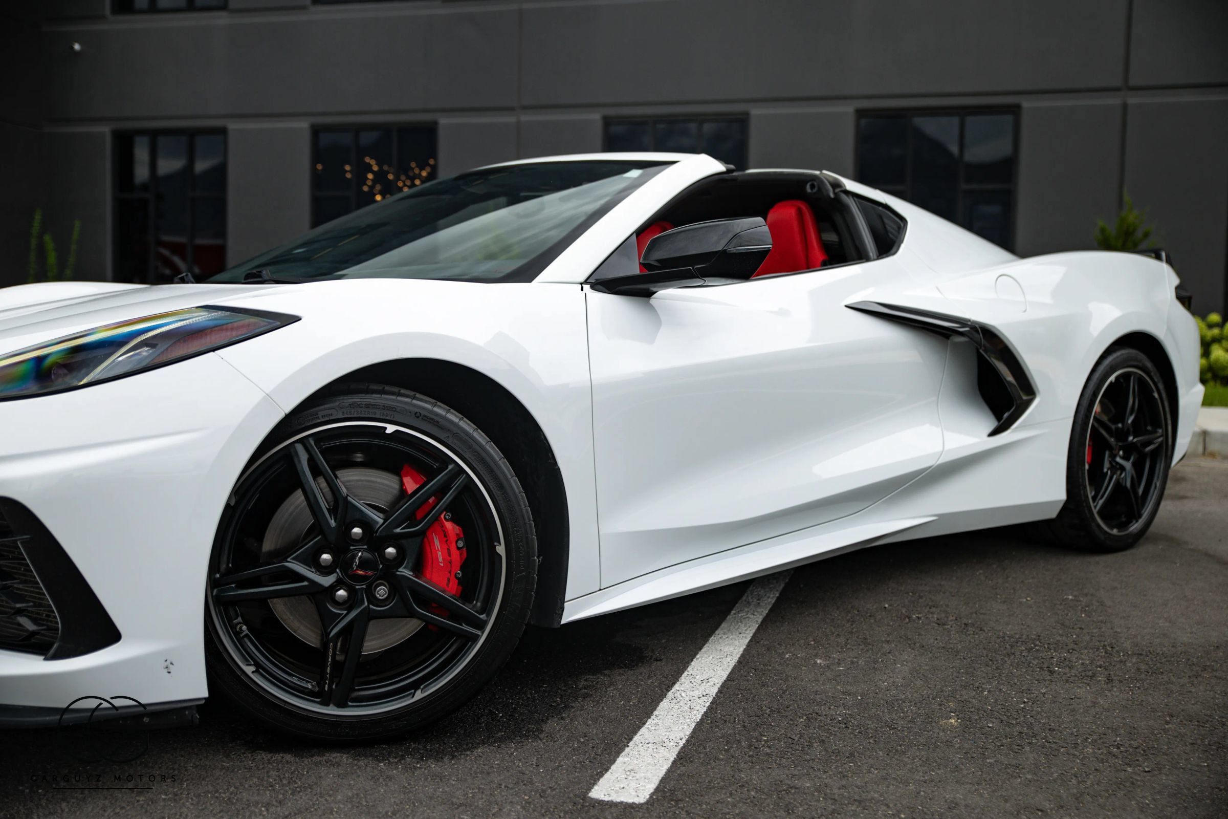 Used 2020 Chevrolet Corvette Stingray Coupe w/ Z51 Performance Package RWD image 8