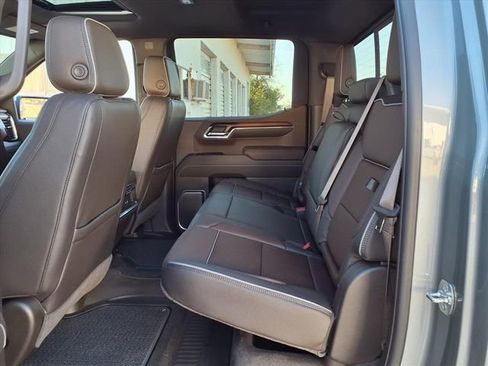 New 2026 GMC Sierra 1500 Denali w/ Denali Reserve Package image 12