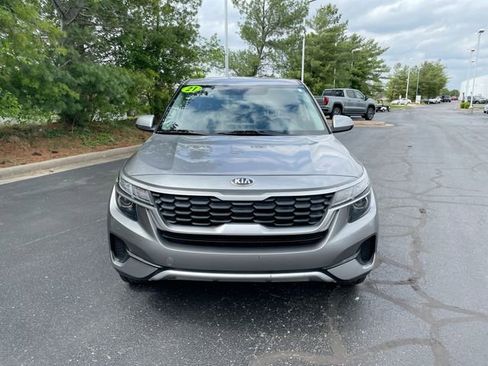 Used 2021 Kia Seltos LX image 7